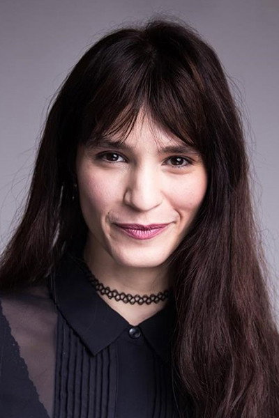 Πηνελόπη Τσιλίκα as Delhcaro (Hadoula's daughter) in Fonissa