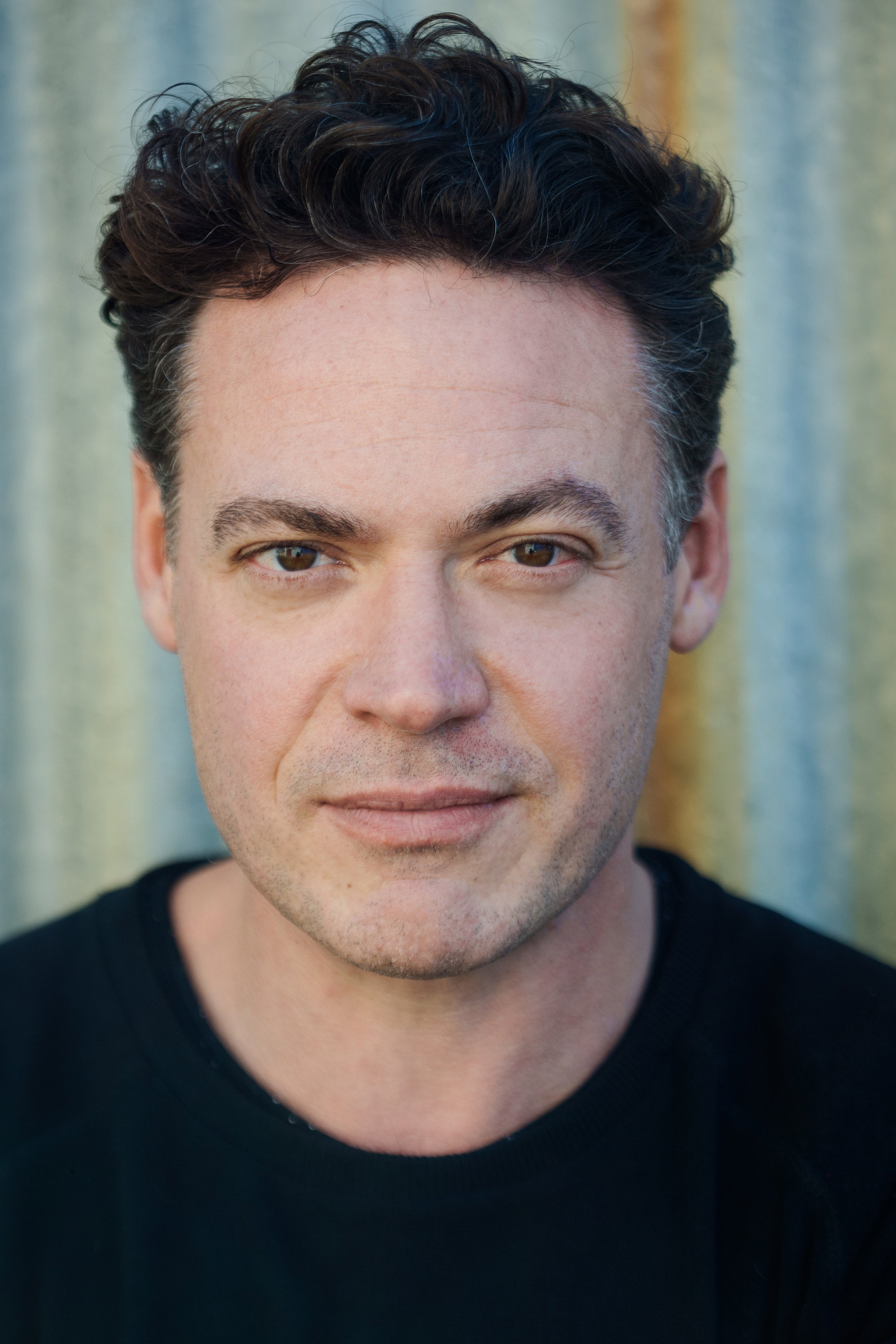Fedja van Huêt as Guus in Modern Love Amsterdam