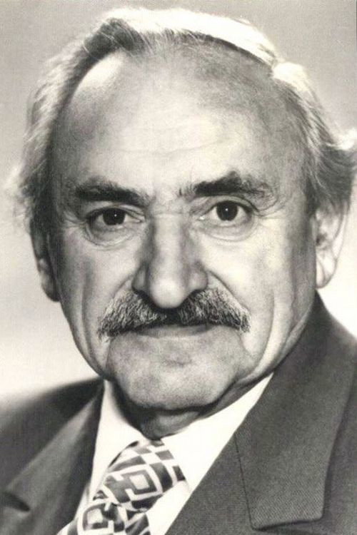 Эммануил Геллер as стражник in Kashchey the Immortal