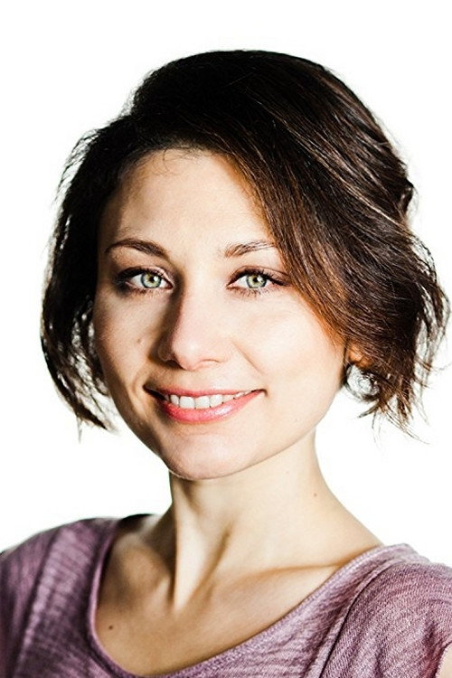 Chiara D'Anna as Italian Woman (Valentina) in Missing the Boat