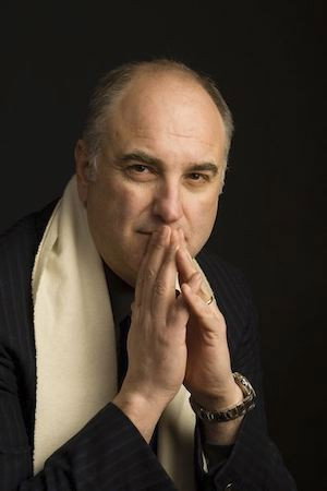Michele Pertusi as Filippo II in Don Carlo