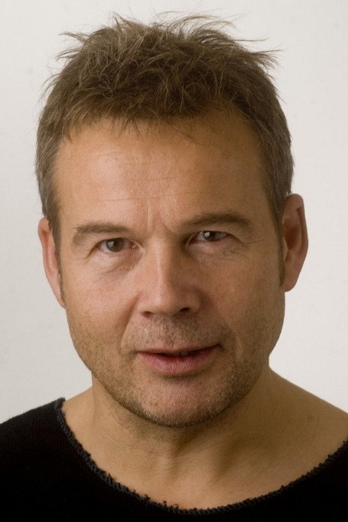 Ketil Høegh as The Man in Stella Polaris