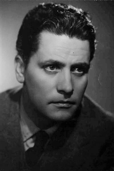 Fedele Gentile as Prospero Venturini in Il capitano nero