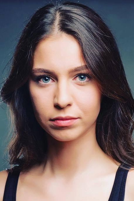 Hazal Adıyaman as Sude Güldağı in Bayram Havası