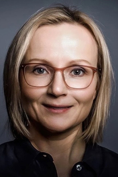 Cathlen Gawlich as Marion Brandt in Die Sitte