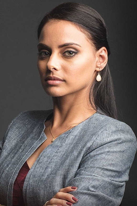 Mishqah Parthiephal as Jodi Naidoo in Kandasamys: The Baby