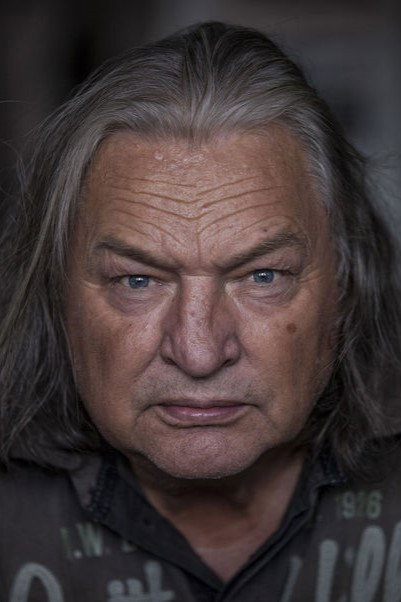 Volker Herold as "Piefke" Fischer in Klinik am Alex