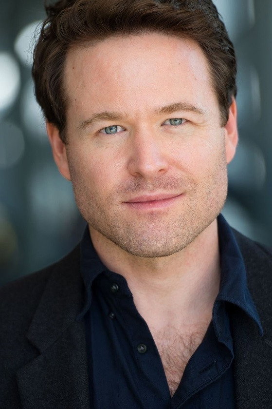 Henry Nixon as Kyle in A Month of Sundays