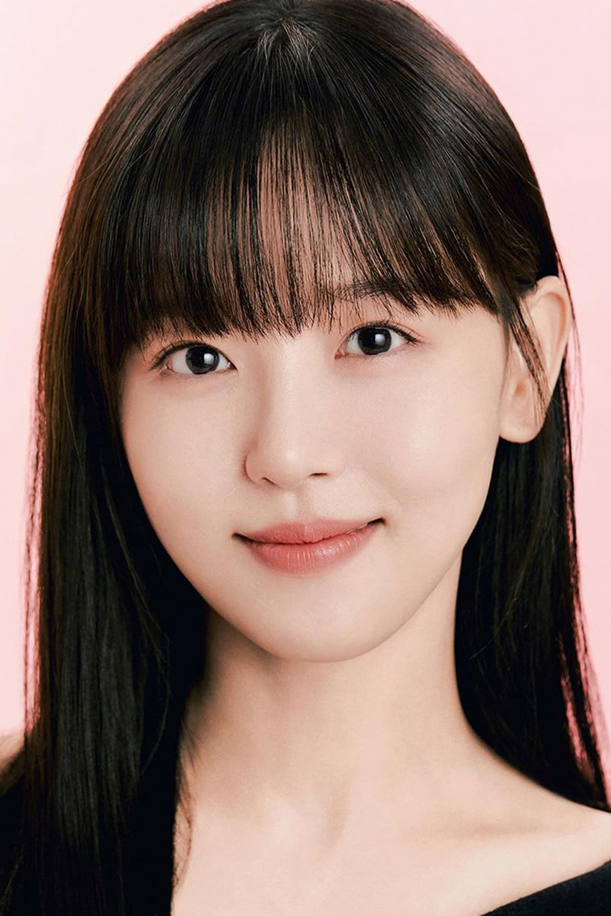 강한나 as Self in Hitmaker
