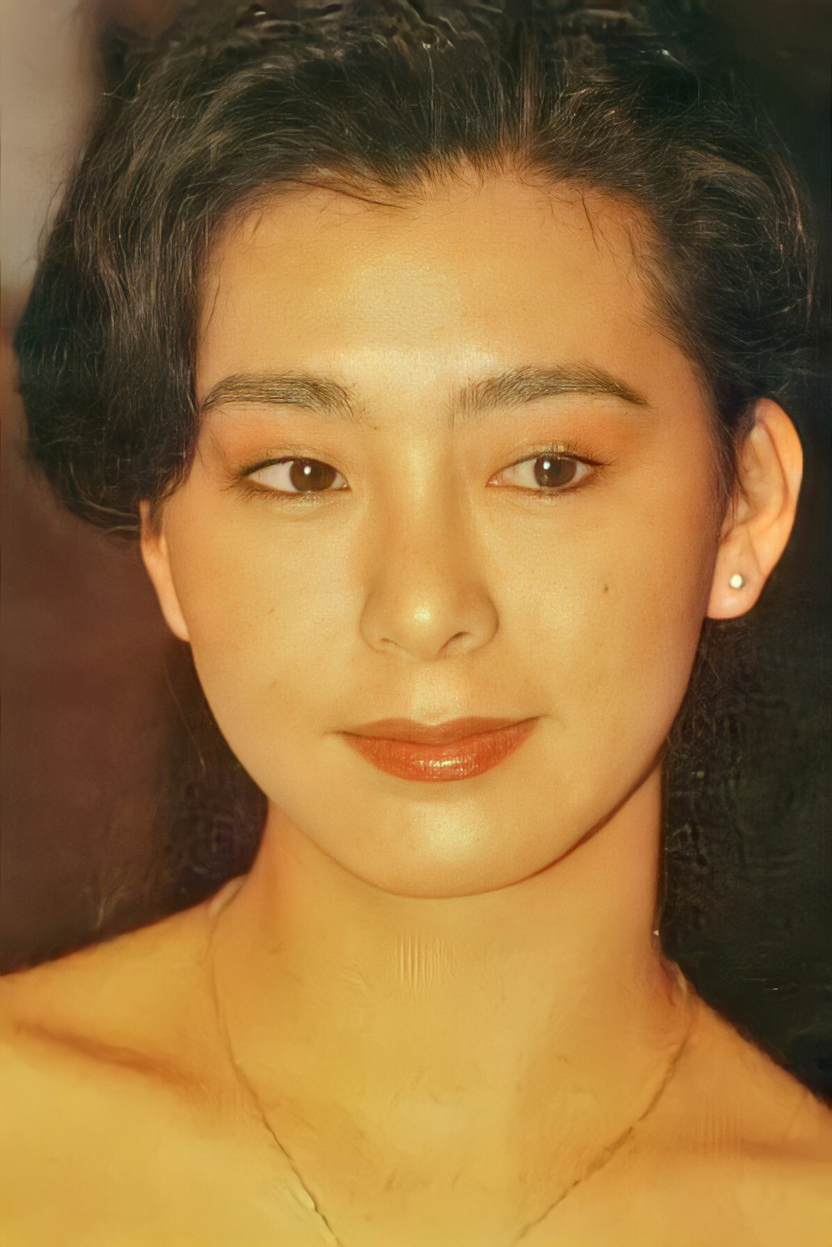 夏文汐 as Yung Tze-kiu in Daddy Cool