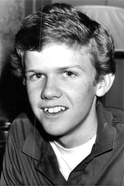 Robert MacNaughton as Michael in E.T. the Extra-Terrestrial