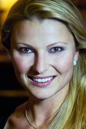 Jitka Kocurová as Alice in Veni, vidi, vici