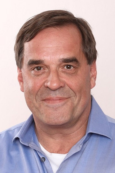 Miroslav Etzler as Luboš Rychman in Taming Crocodiles