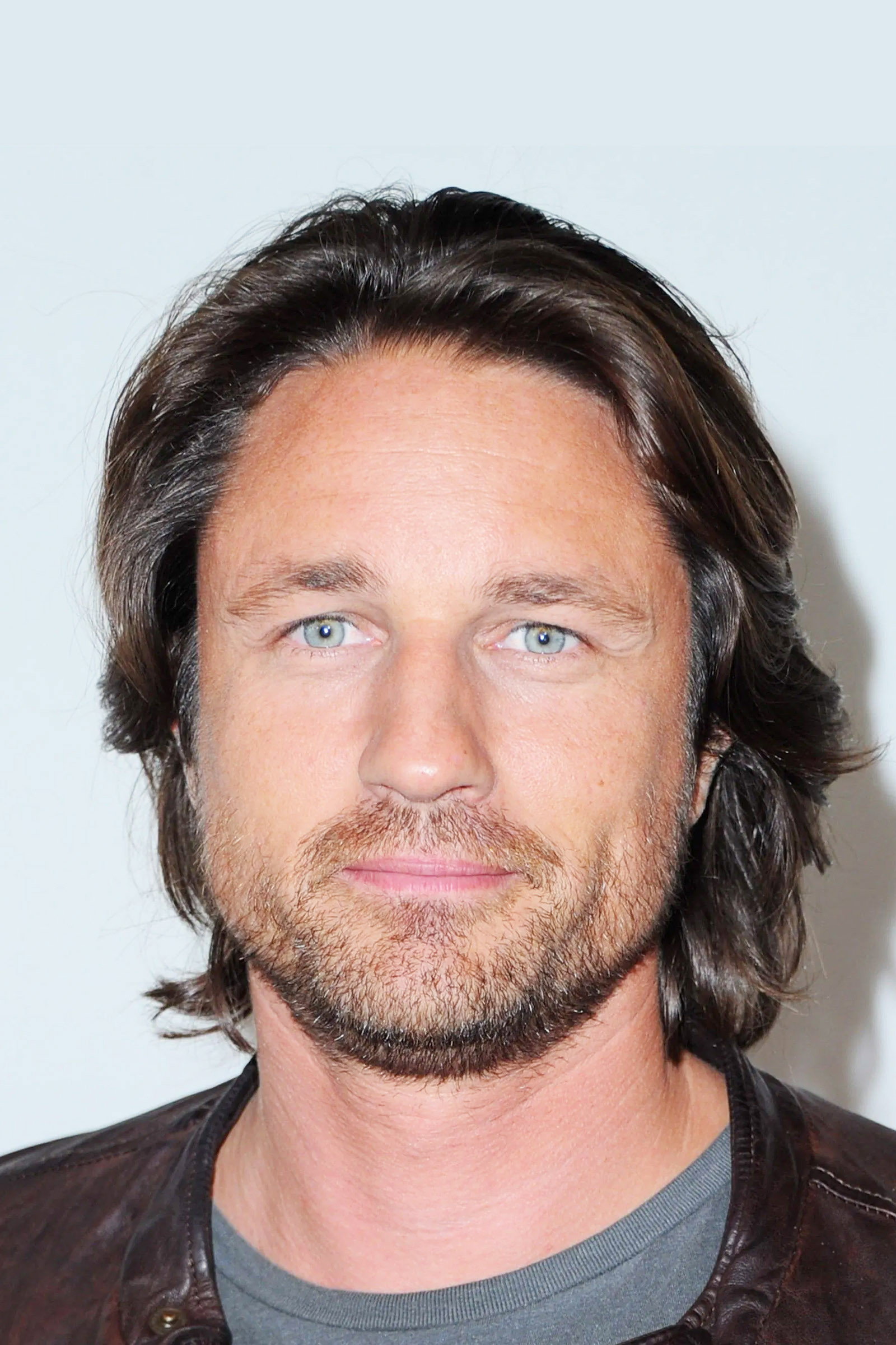 Martin Henderson as Dr. Ben Keeton in Off the Map