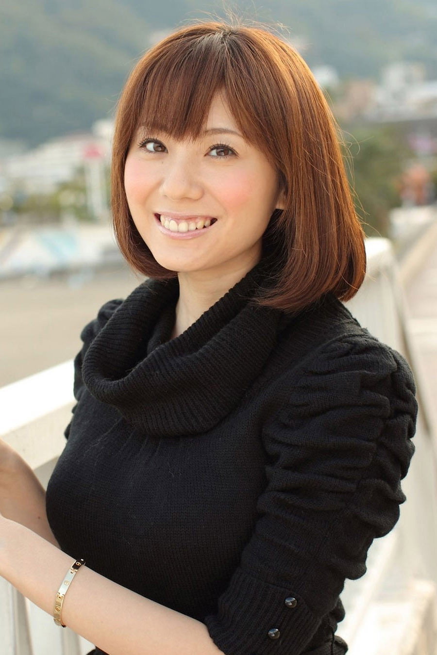 麻美ゆま as Miha Komori in Shimokita GLORY DAYS