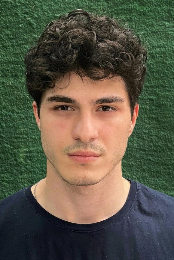 Enes Koçak as Yusuf Kılıç in 6 of Us