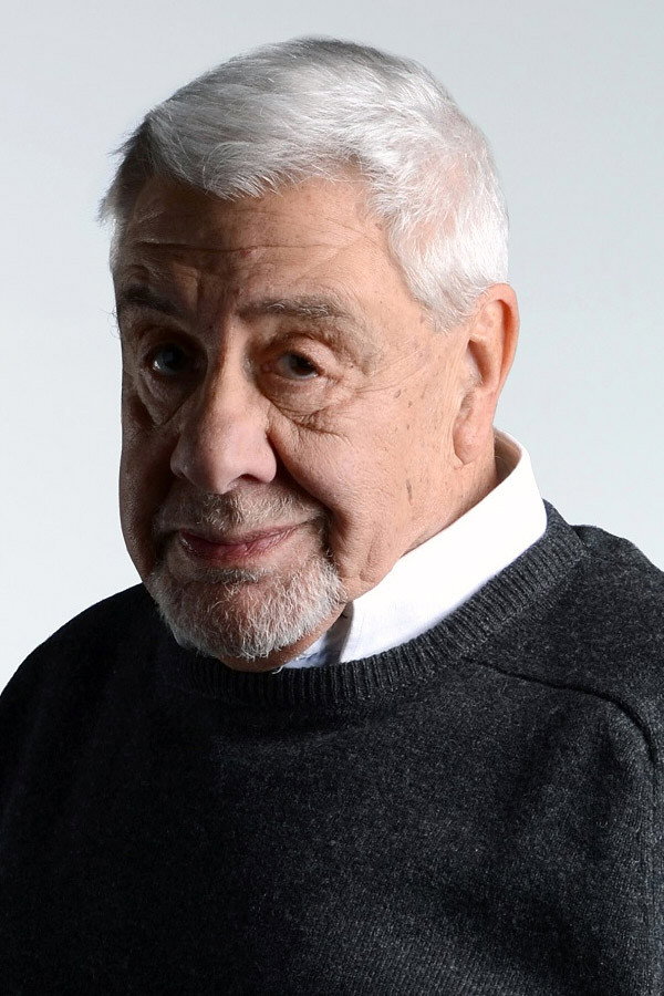 Julio Jung as Ulises Farias in Montecristo