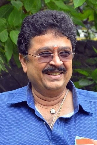 S.Ve. Sekar as Priya's father in Jithan