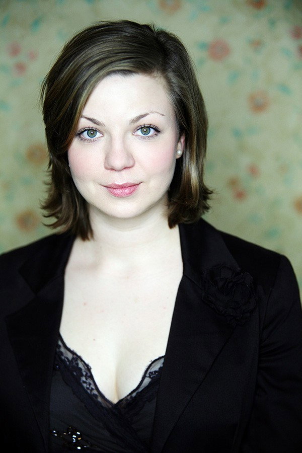 Katrin Ingendoh as Jennifer in Jennifer – Sehnsucht nach was Besseres