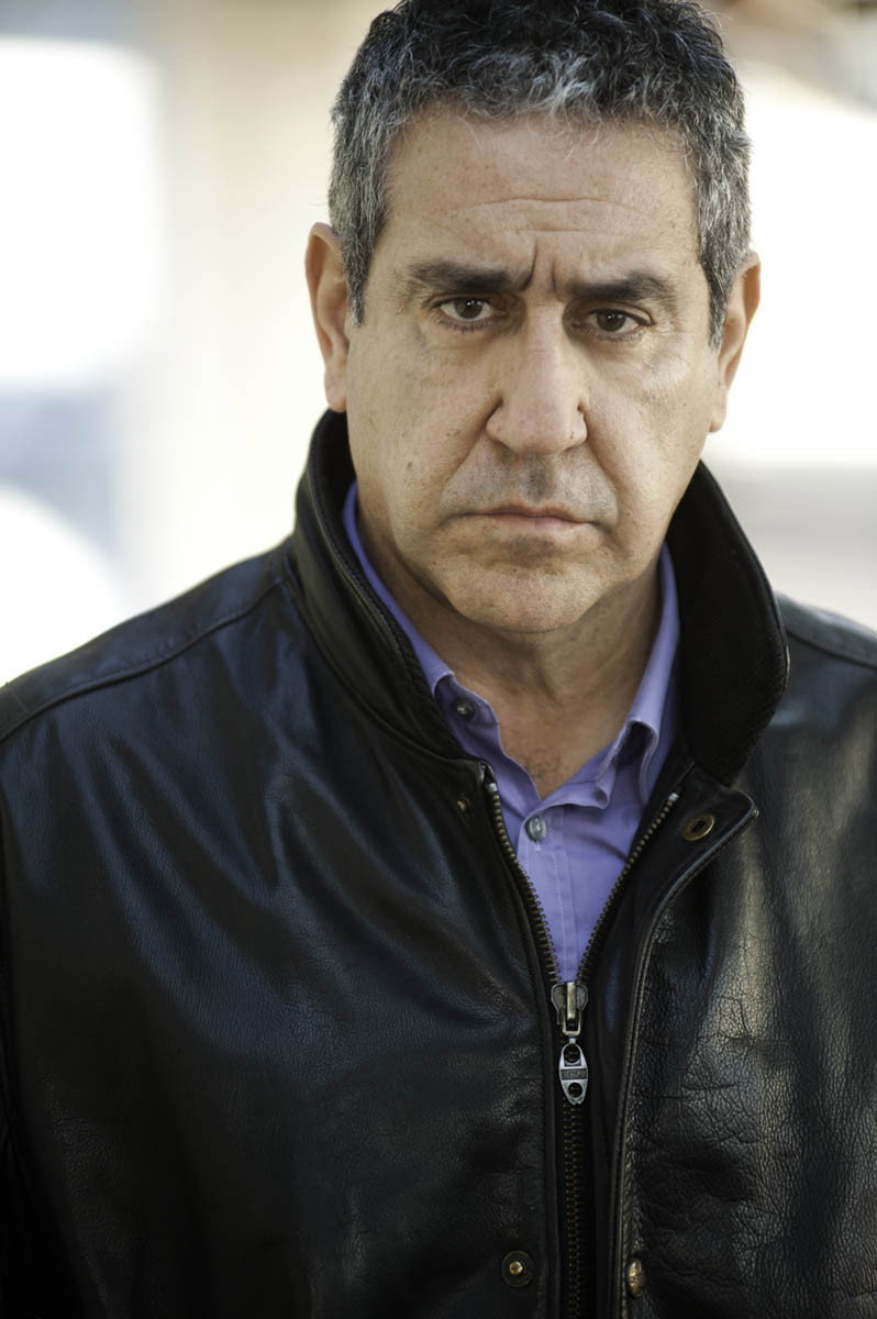 Piero Gimondo as Medico in Feather