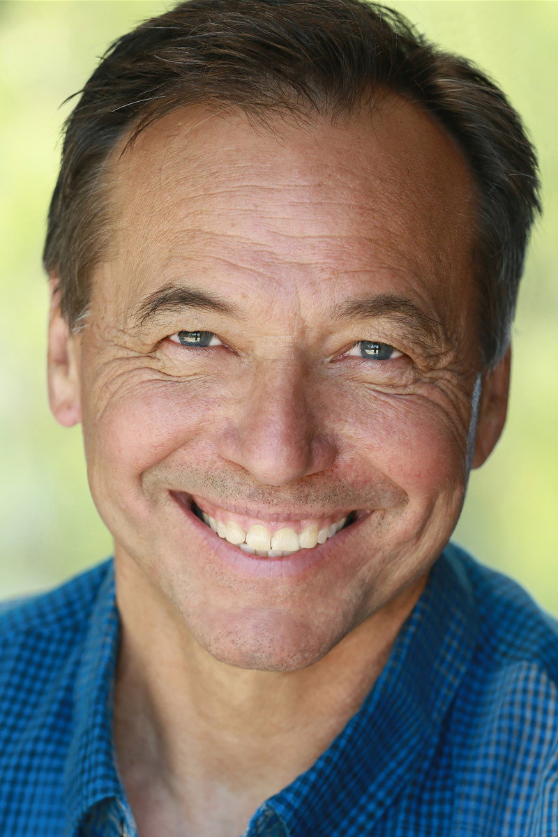 Kurt Bryant as Katie's Father in Curve