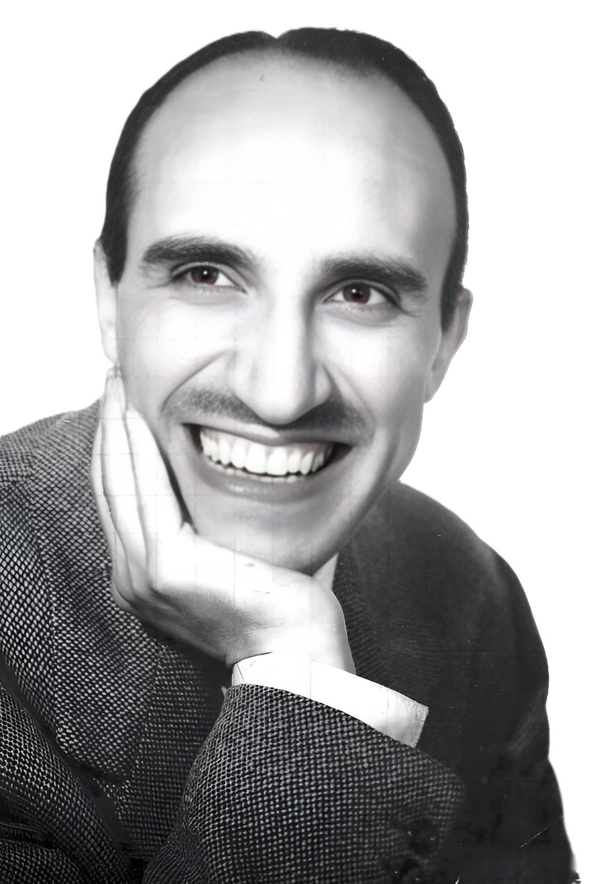 José «Saza» Sazatornil as Antonio de la Riva in Cómo casarse en siete días