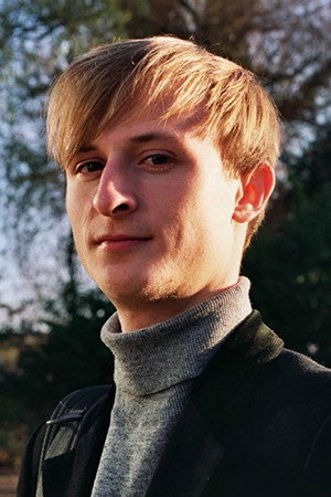 Josh Hanks as Shaun in The Stag