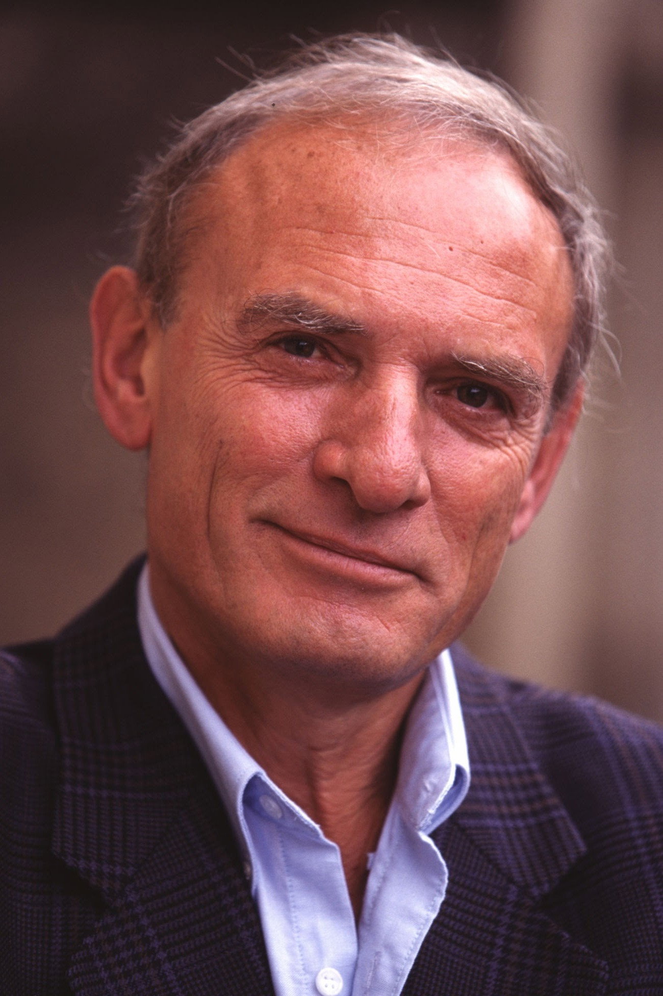 Jean Van Hamme as Self in Largo
