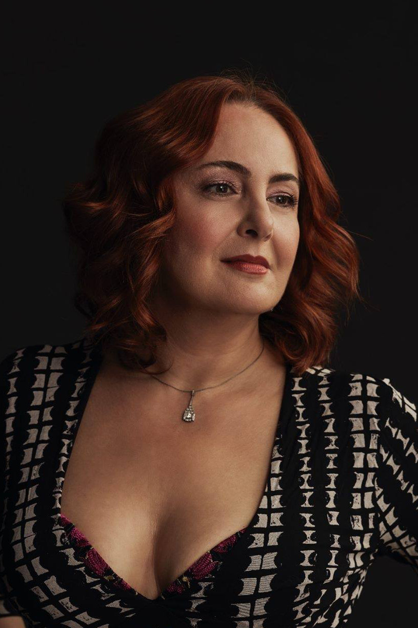 Lucia Párnická as Mirka Balážová in Hosť k štedrovečernému stolu