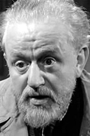 Antoine Balpêtré as Neroni in Il piccolo vetraio