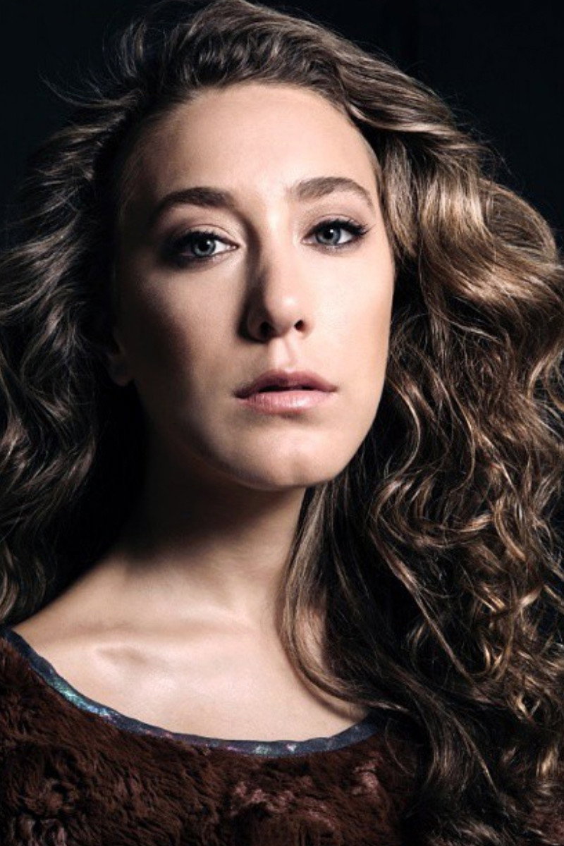 Ana Pauls as Mariel in La provisoria