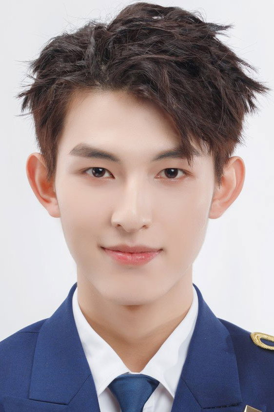 Dong Yu as Fu Wenyuan in My Sassy Girl