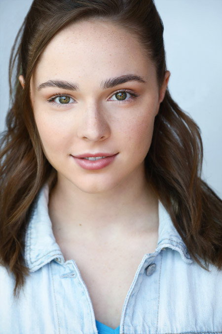 Julianne Collins as Lizzie in Doors
