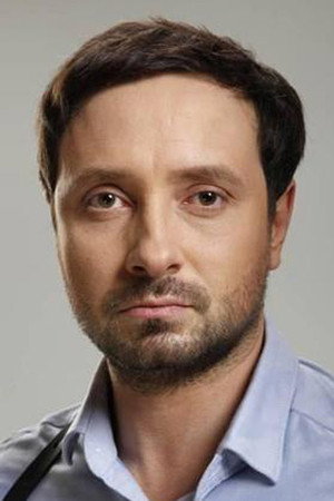 Даниил Белых as Гоша Греков in Напарницы