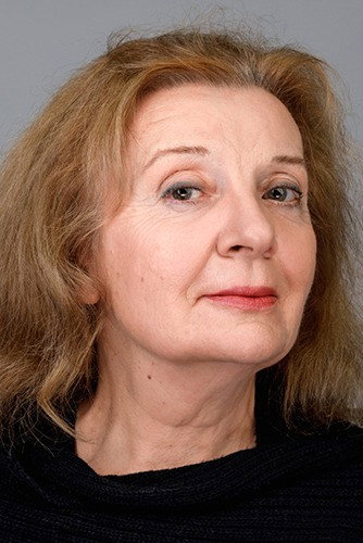 Liilia Šinkarjova as Aunt Anna in Lilya 4-ever