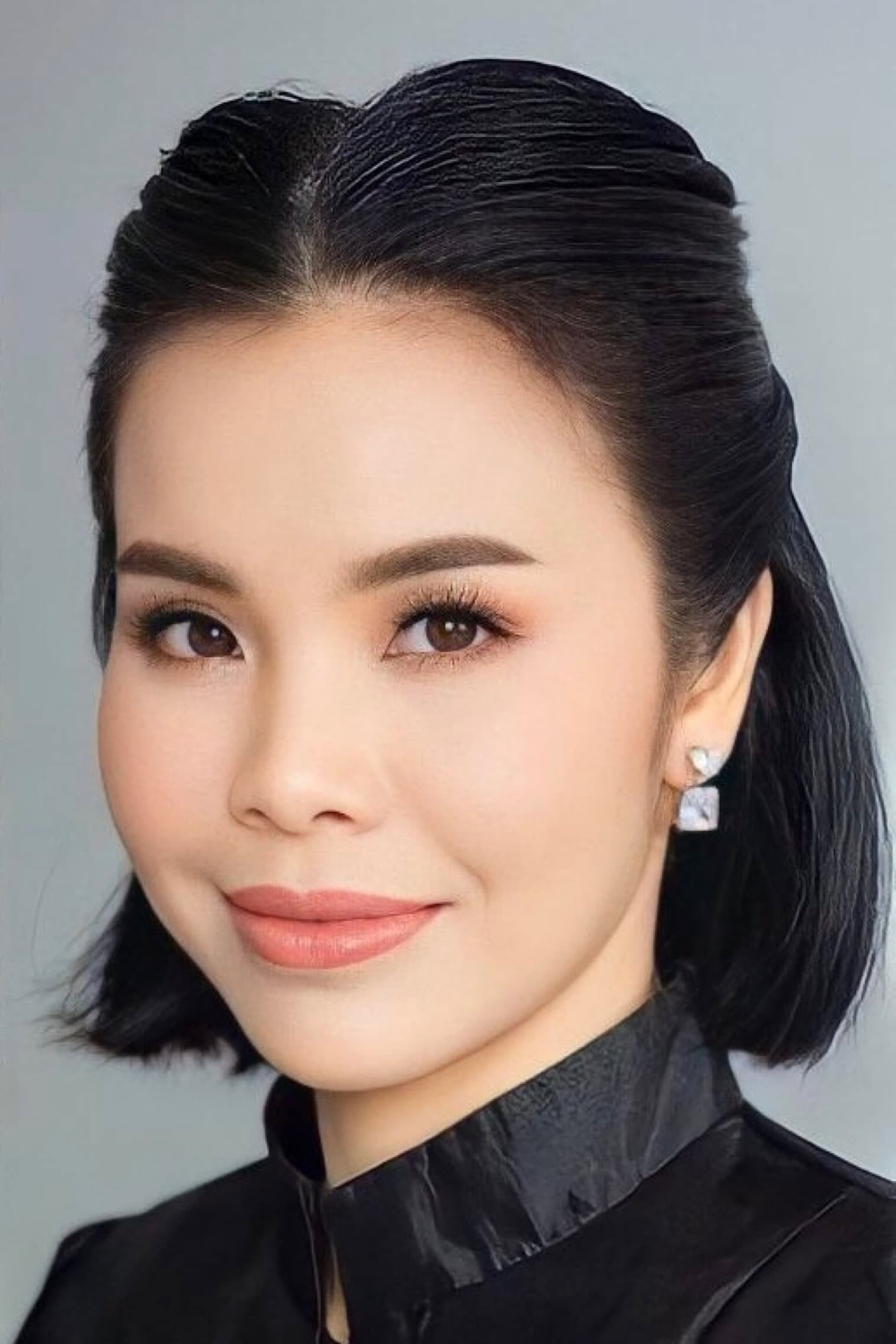 Rungrawan Tonahongsa as Plathu in Daughter In War