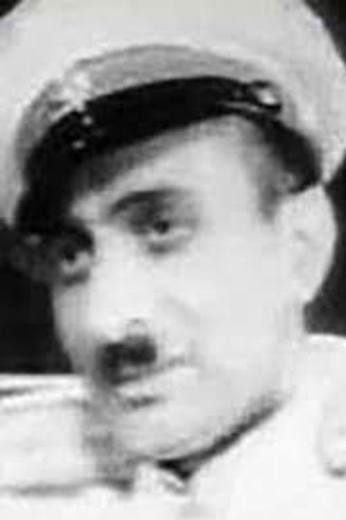 Avetik Dgragatcpanyan as Lieutenant in 01-99