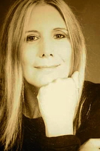 Sharon Chatten as Jan Stennis in Over-Under Sideways-Down