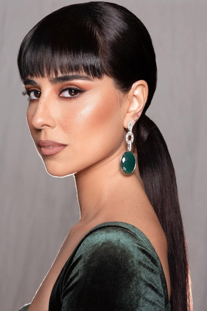 زينة مكي as سارة in Diaries of an Ex-Lover