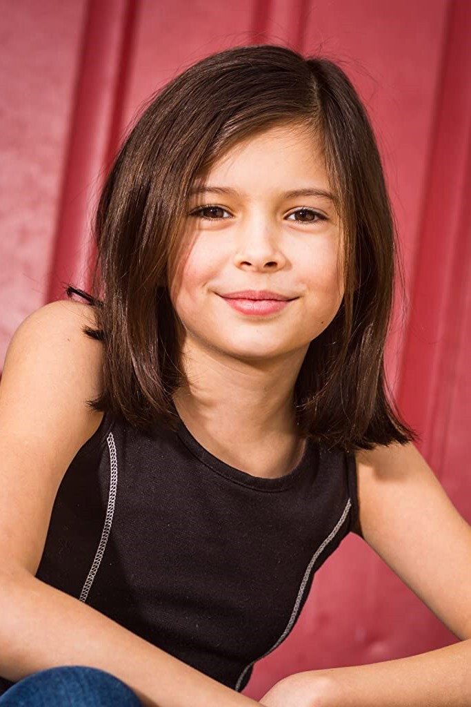 Isadora Swann as Amanda in The Wagon