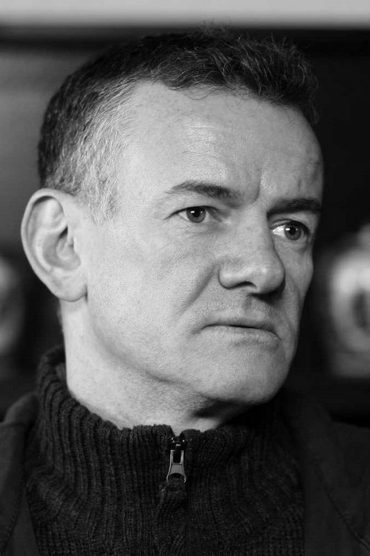 Malcolm Shields as Leith Romeo in Death Defying Acts