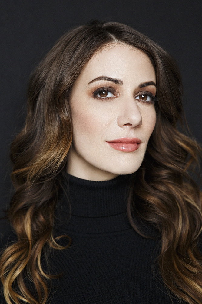 Laura Cilevitz as Serena in The Love Club: Lauren’s Dream