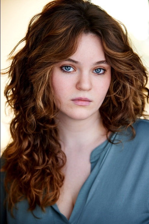 Joey Harris as Tamara in Lisa Frankenstein