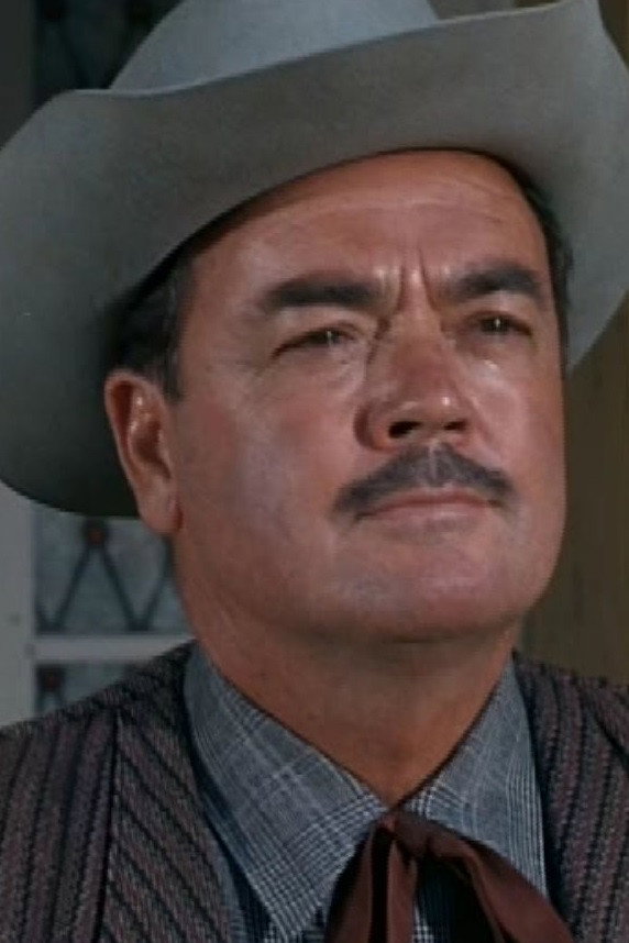 Harry Carter as Warden's son in Three Mounted Men