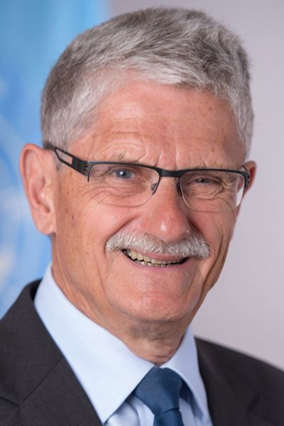Mogens Lykketoft as Himself in Lykketoft Final