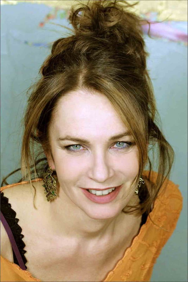 Simona Mariani as Giulietta in I Fichissimi