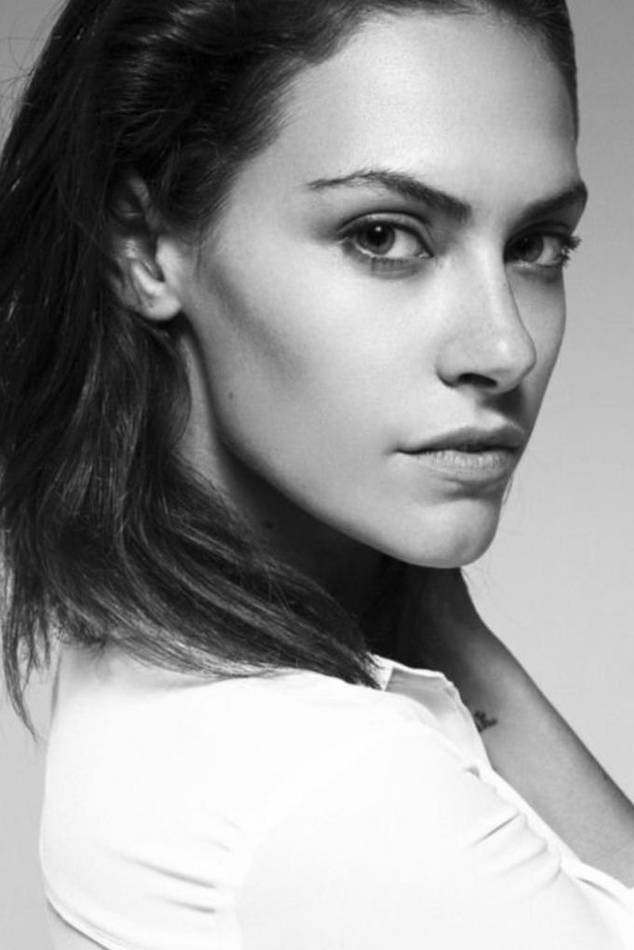 Kate Herman as Suzy Zaleta in Uncle Kent 2