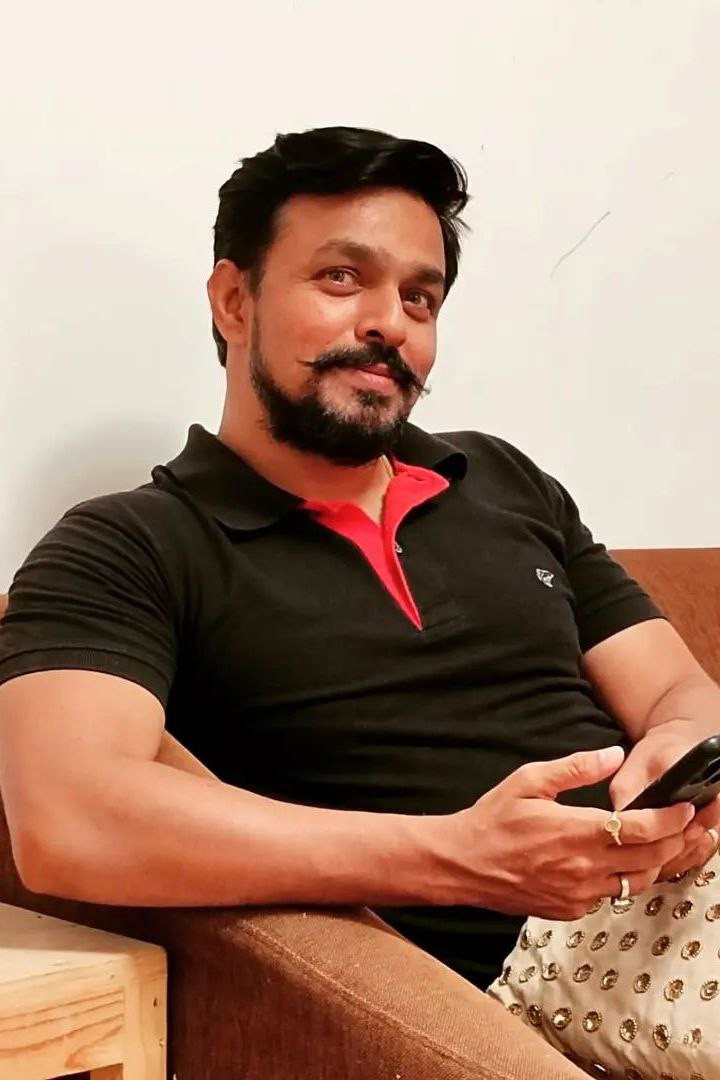 Prashant Uthale as Nitin (The Cop) in Date with Saie