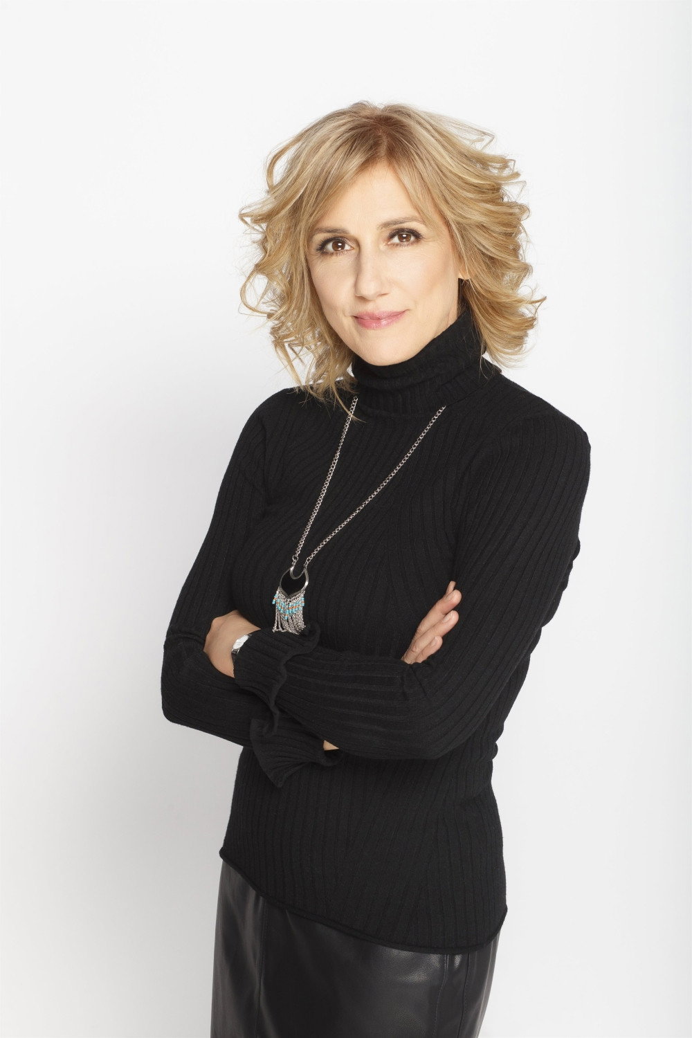 Éva Barabás as Radio host (voice) in Impostor
