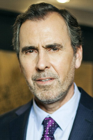 Cristián Campos as Guillermo Bernard in Feroz